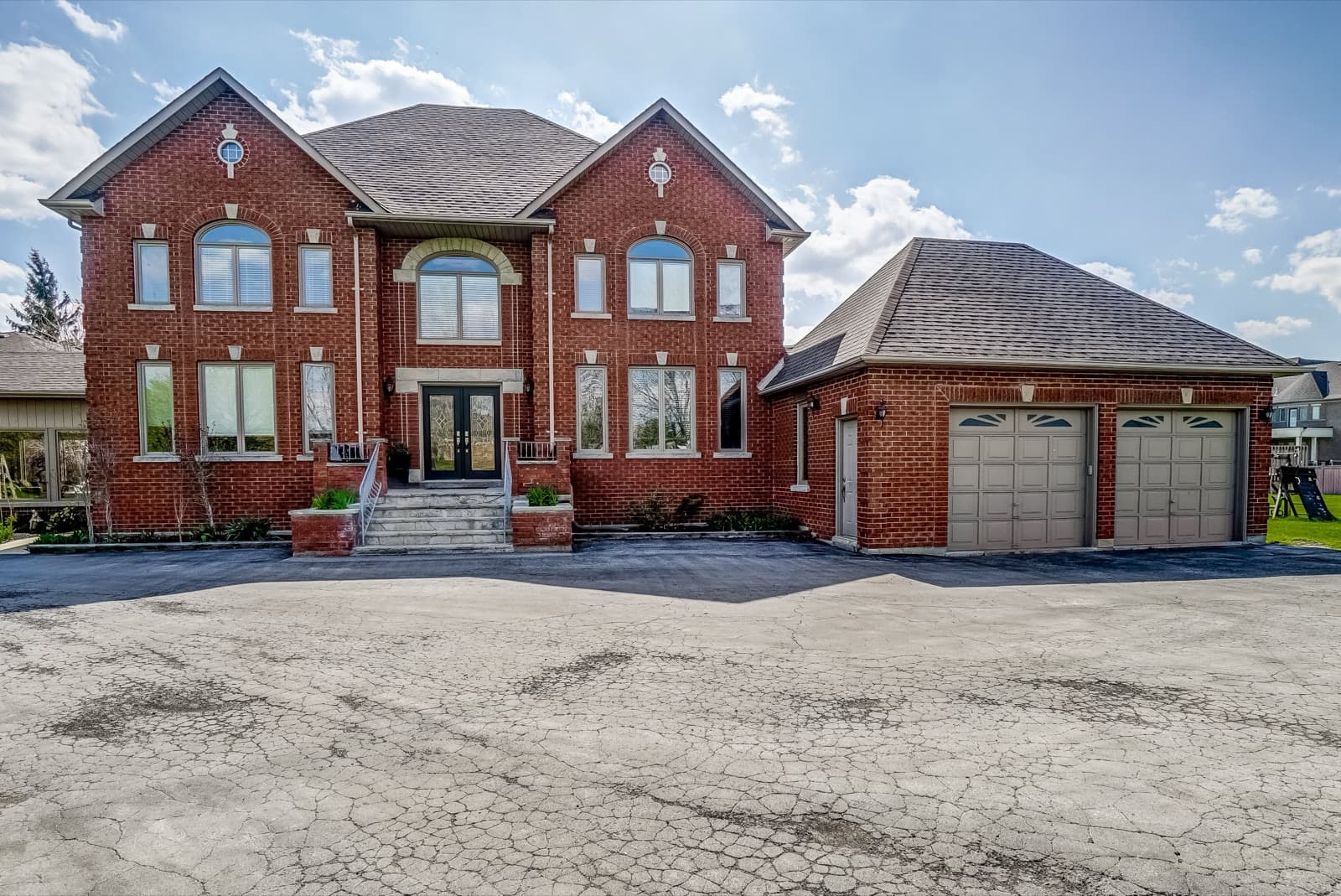 22 Manswood Crescent, Brampton