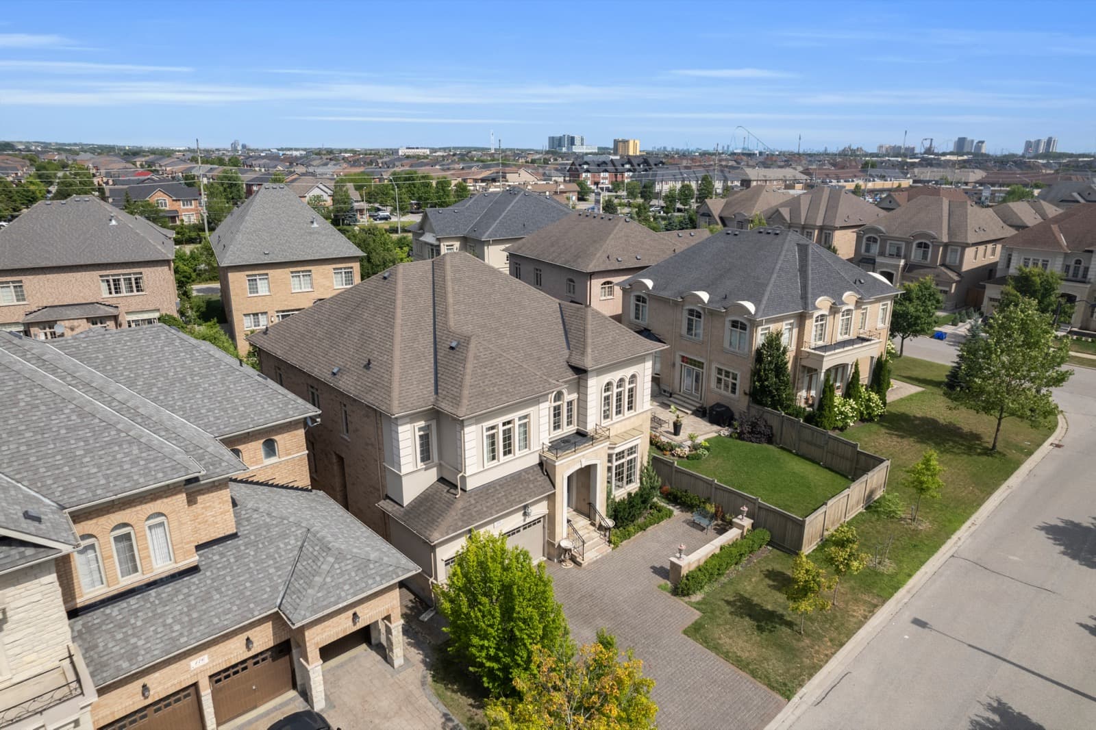 180 Orleans Circle, Vaughan